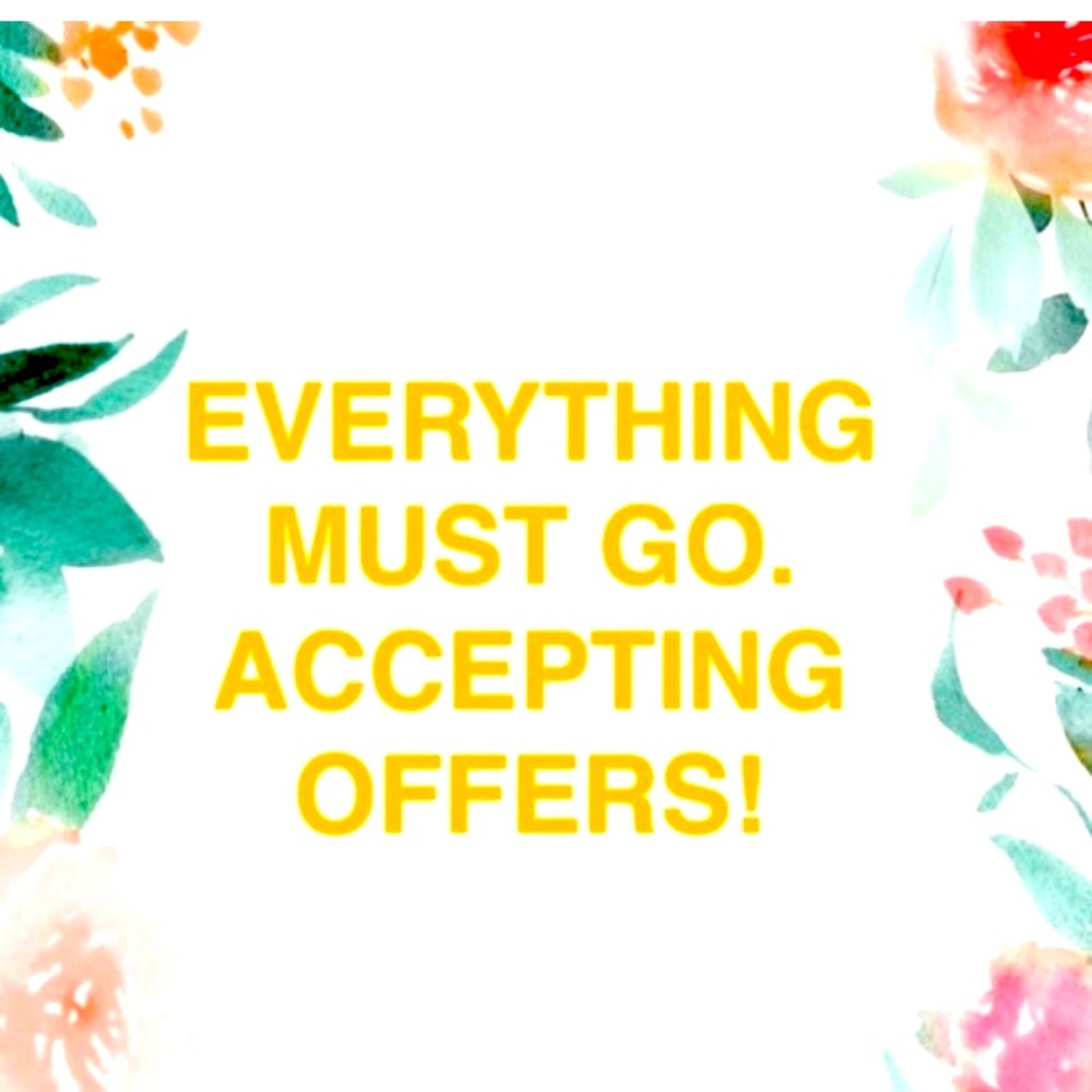 CLOSET CLEAR OUT!!! I’m looking to deal today!!!